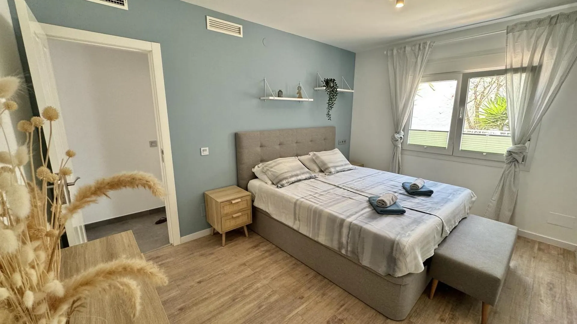 Family Villa Burriana Beach Nerja
