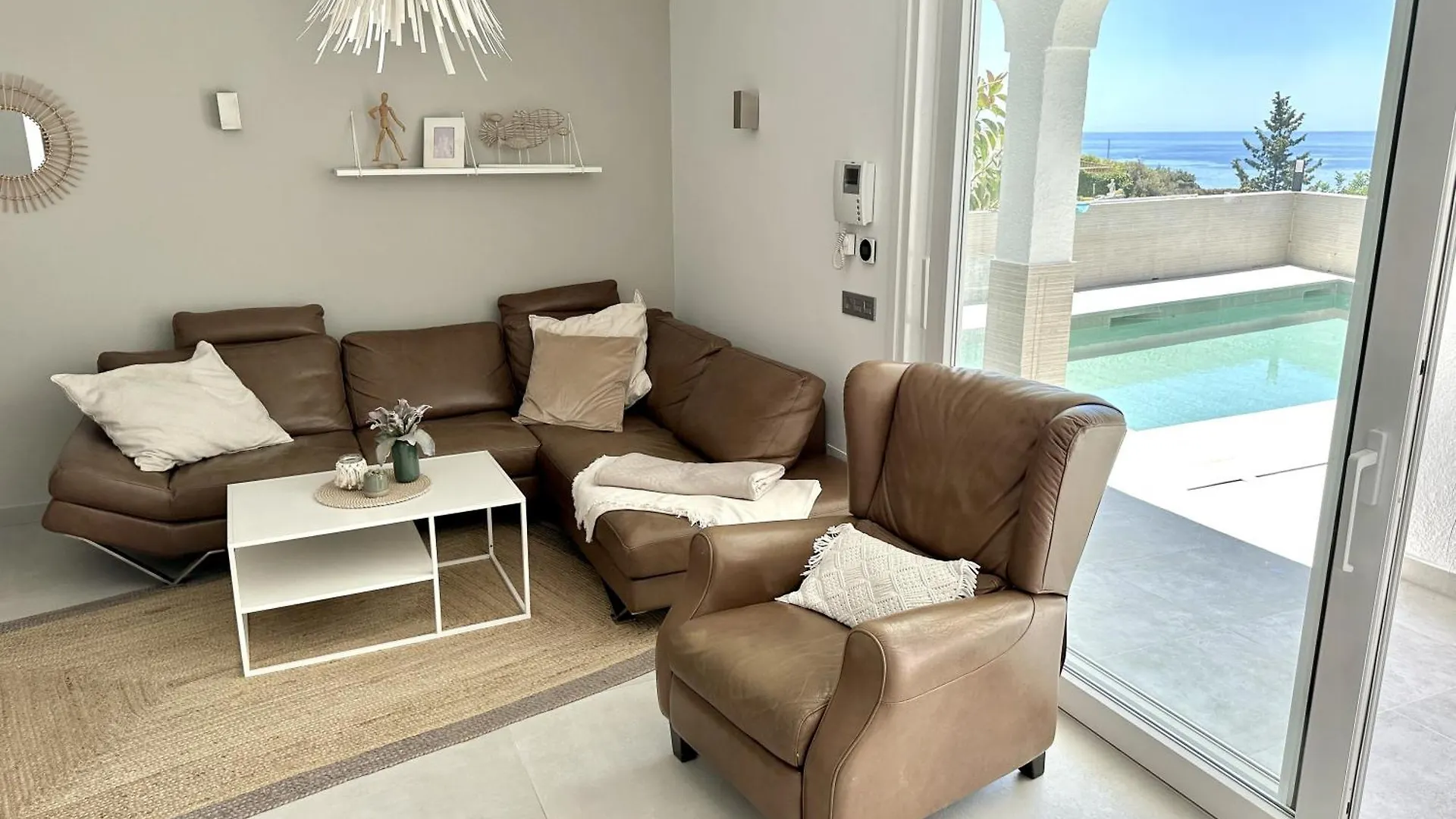 Family Villa Burriana Beach Nerja 0*,