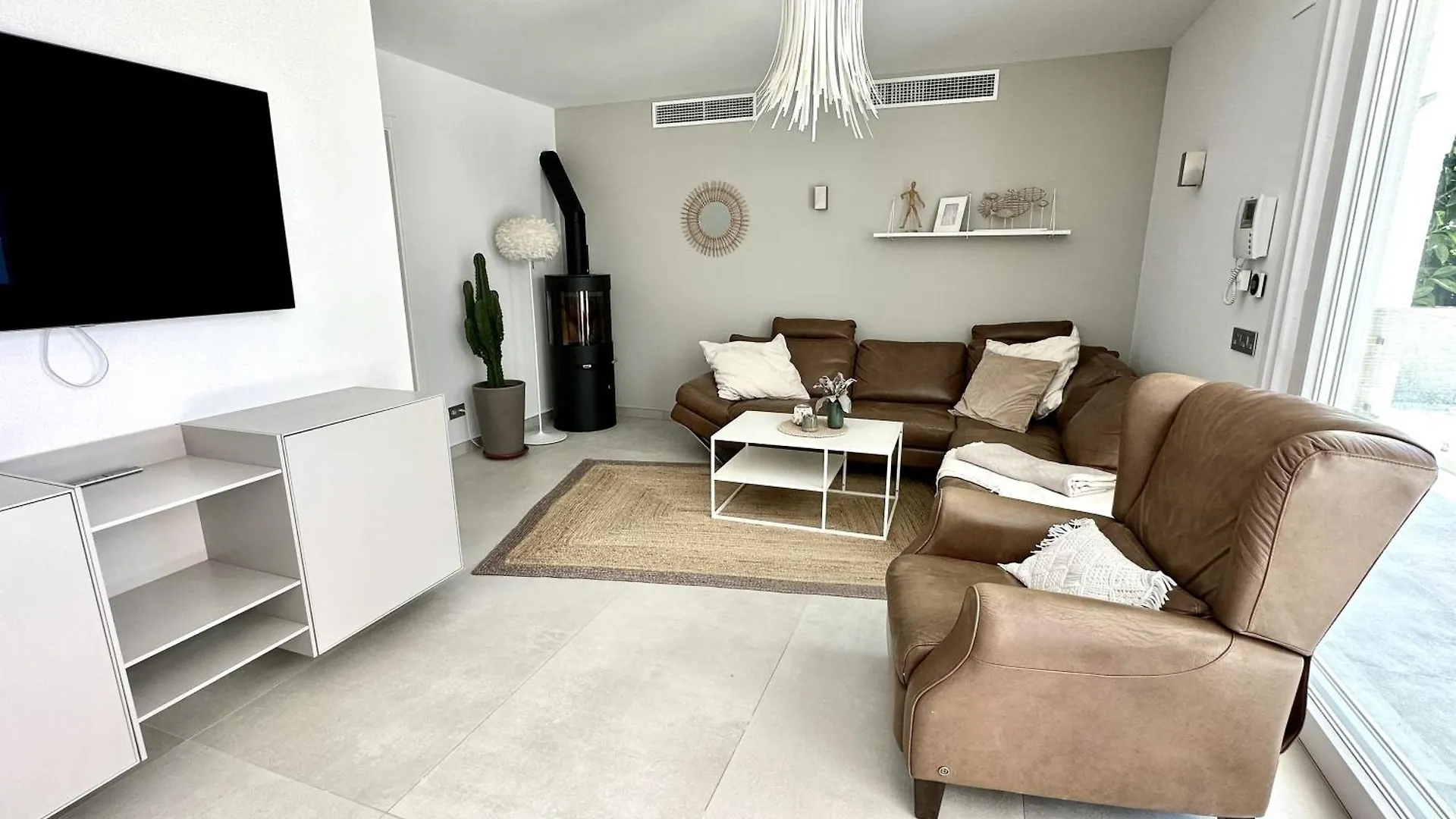 Family Villa Burriana Beach Nerja