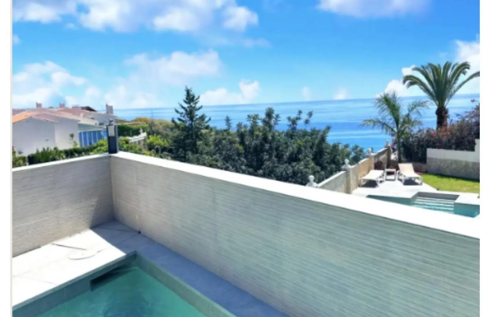 Family Villa Burriana Beach Nerja Ισπανία