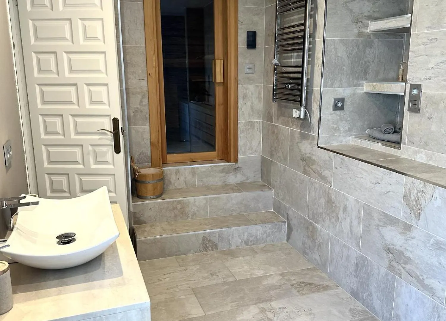 Family Villa Burriana Beach Nerja